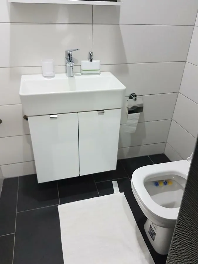Apartments Nogic Peroj