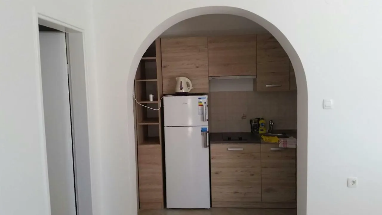 Apartments Nogic Peroj