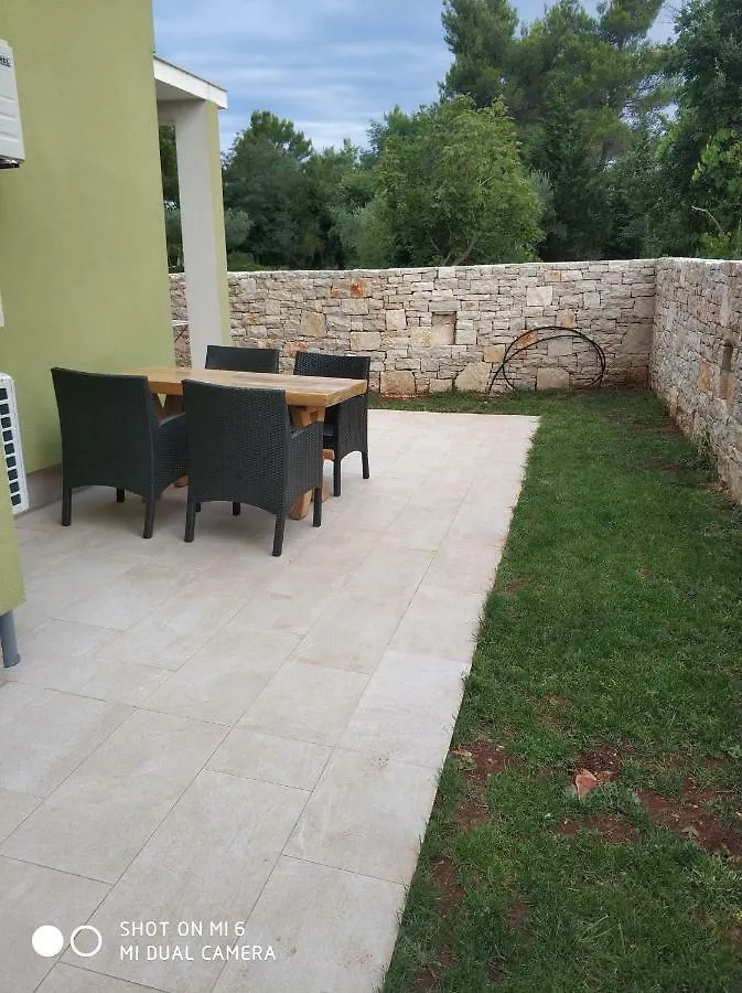 Apartments Nogic Peroj Croatia